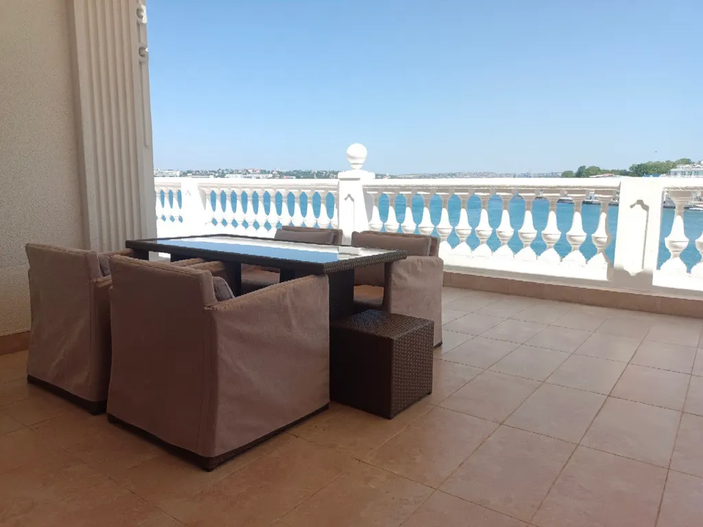 Уютная квартира-студия с видом на море