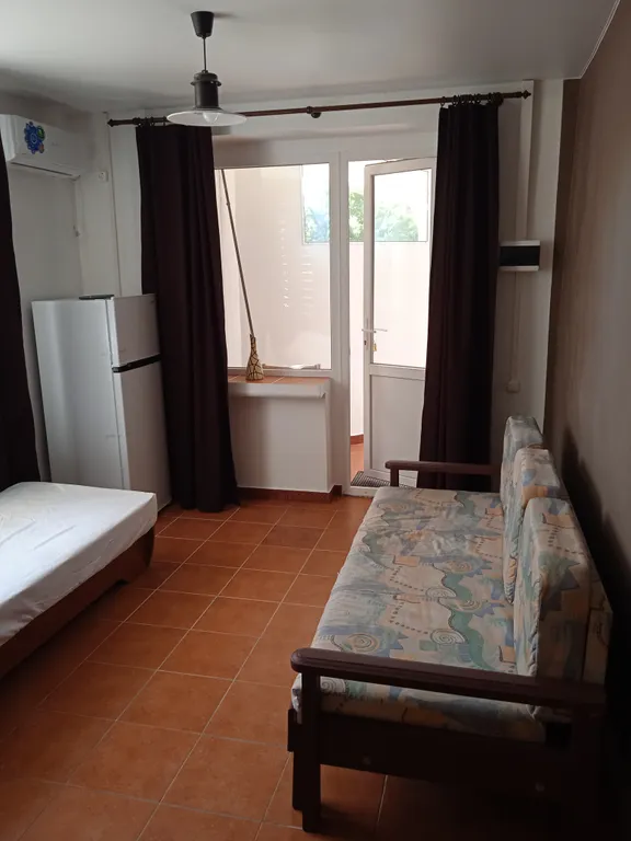 Двухкомнатные апартаменты в 70 метрах от моря