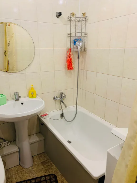 Квартира, Термы