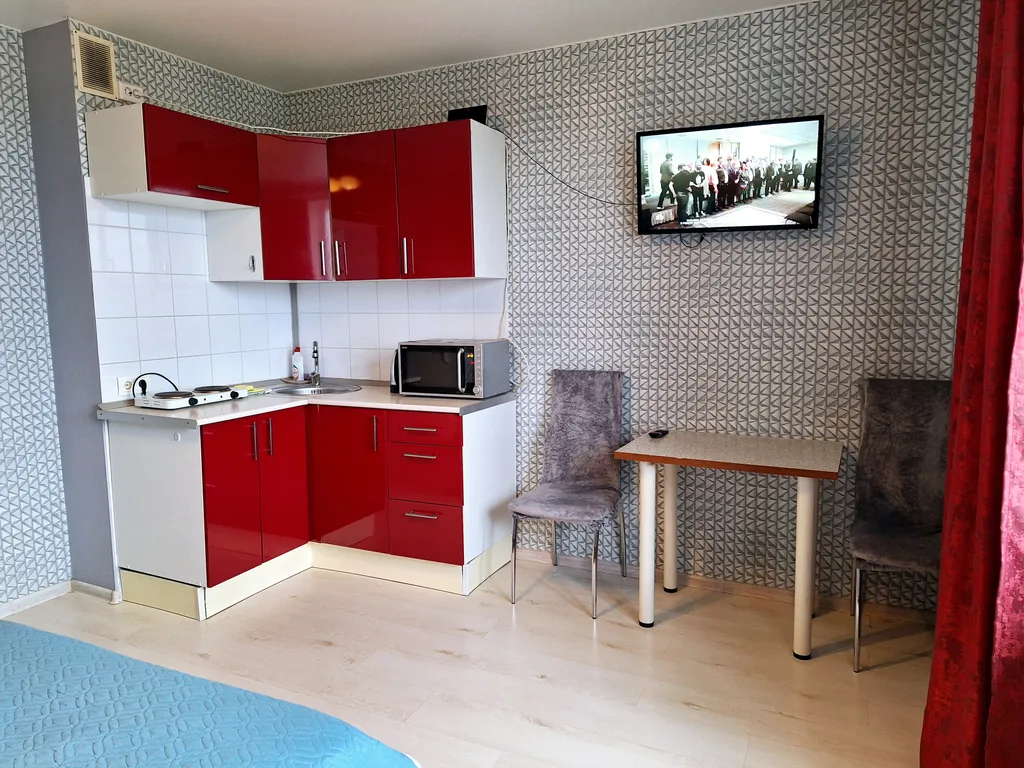 Студия в первом доме от метро