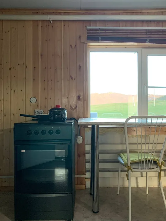 Уютный коттедж с видом на горы и восход солнца