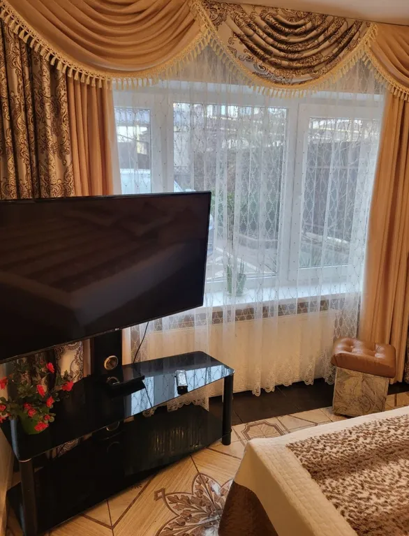 Квартира Квартира в частном доме с отдельным входом — Цемдолина