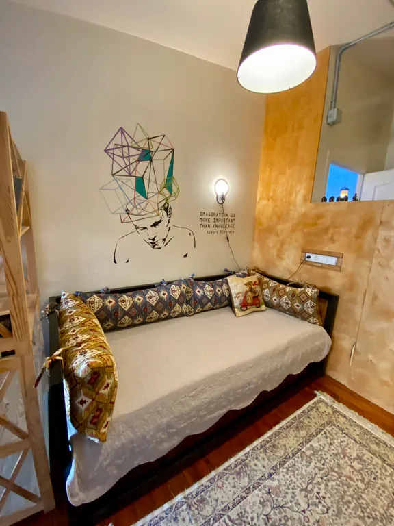 Дом в стиле лофт в Старом Тбилиси