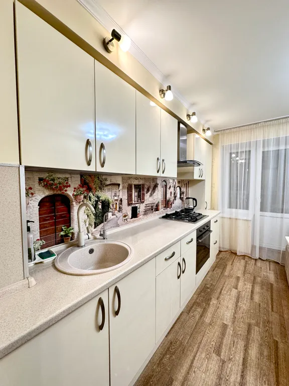 Уютная большая двушка на Московском