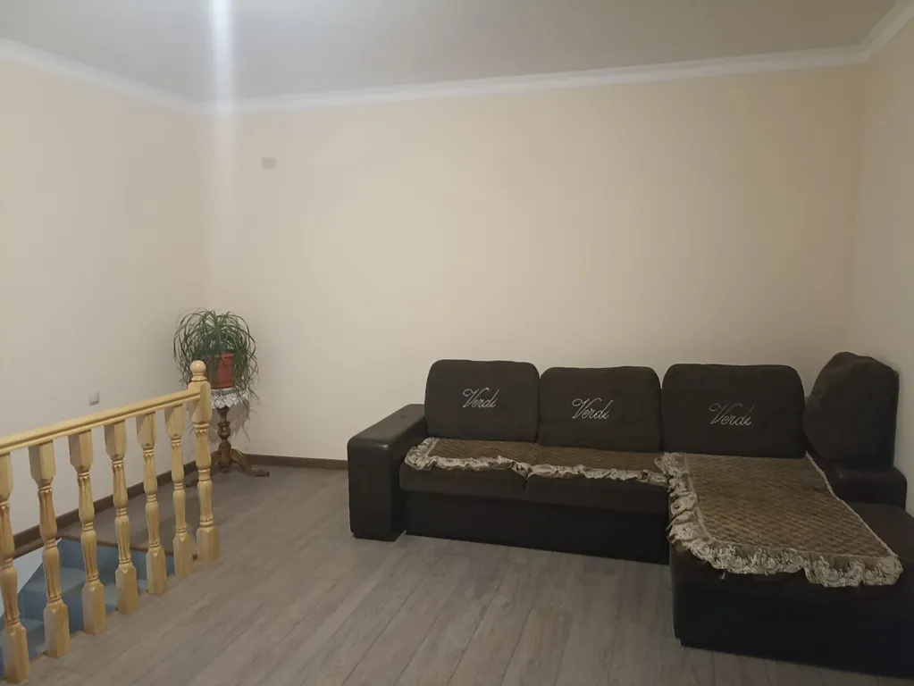 Уютный дом с видом на горы