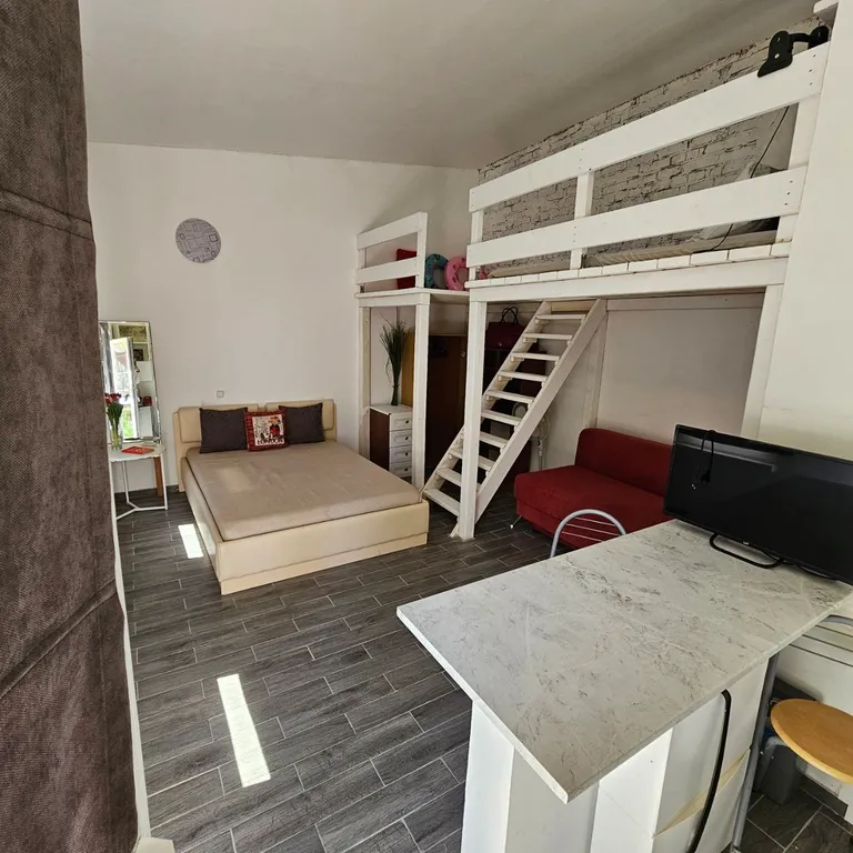 Коттедж 1-комнатный Дом — аренда посуточно в Геленджик