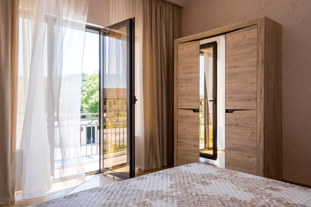 Коттедж, бассейн теплый, баня для семейного отдыха до 8 гостей