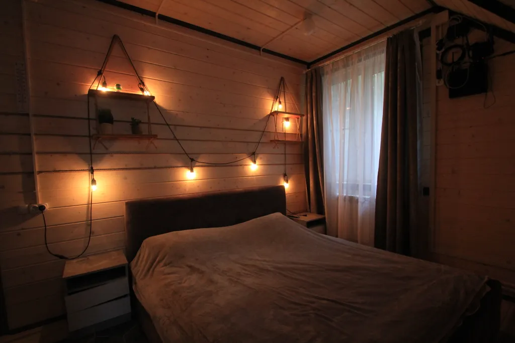 Новый уютный дом-баня с банным чаном у соснового леса