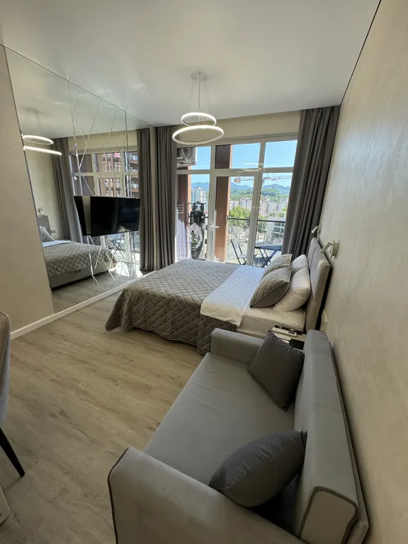 Уютная студия с видом на горы