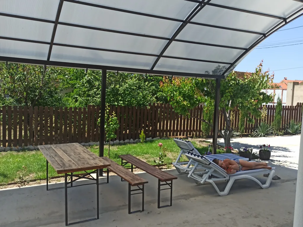 Коттедж Комфортный дом в 2х уровнях на берегу моря — Марьино