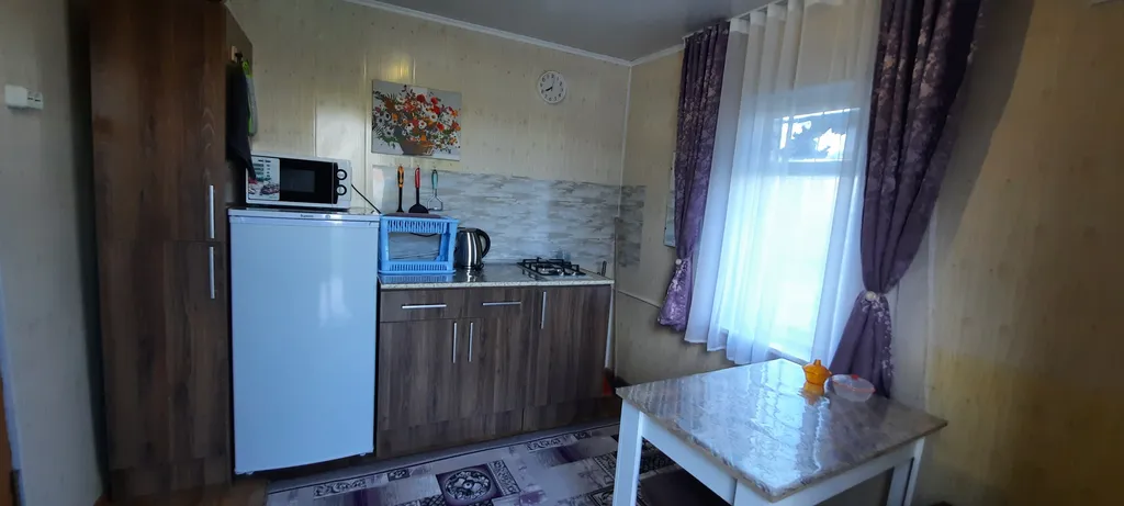 Домик на 4 чел со своей кухней и сан узлом