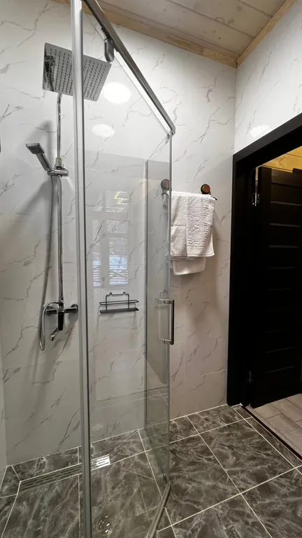 Треугольный дом River House