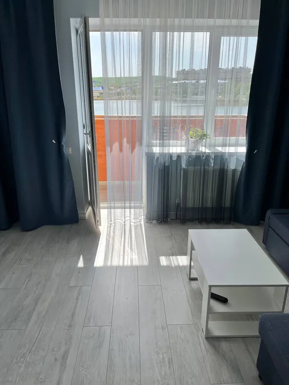 Квартира Светлая, комфортная,  квартира в городском парке с видом на озеро. — Горячий Ключ