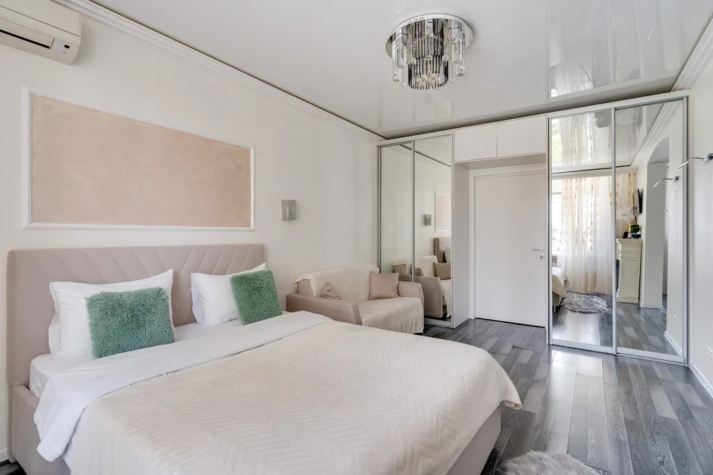 Однокомнатная квартира с камином