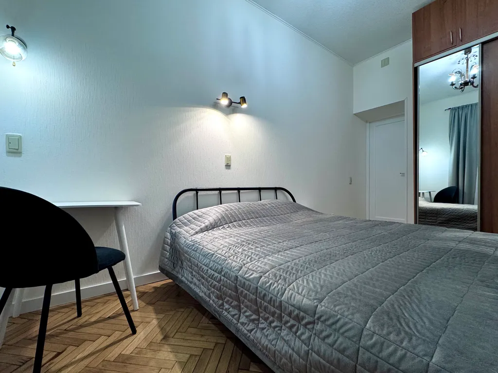 Центр, 3 комнаты, отличный ремонт! Удобные спальные места.