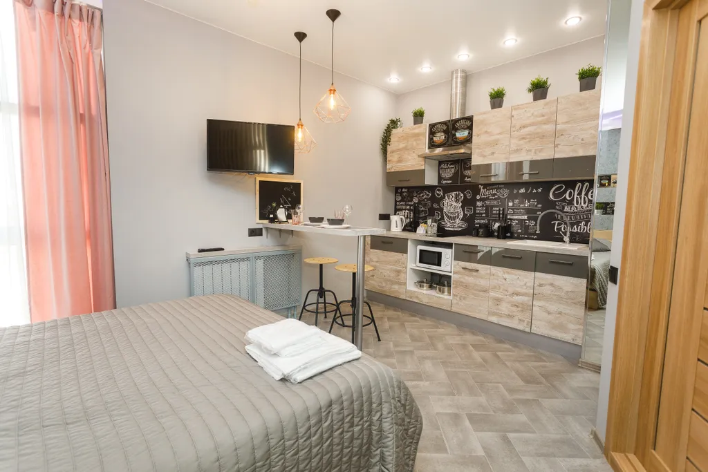 Студия с подсветкой в центре у БЦ Высоцкий