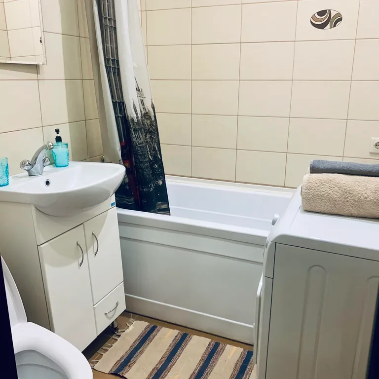 Однокомнатная возле набережной