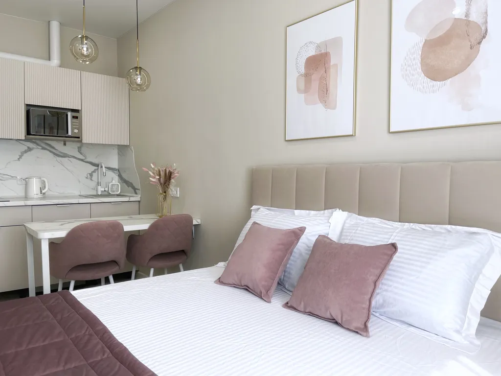 Дизайнерские апартаменты на Степана Повха