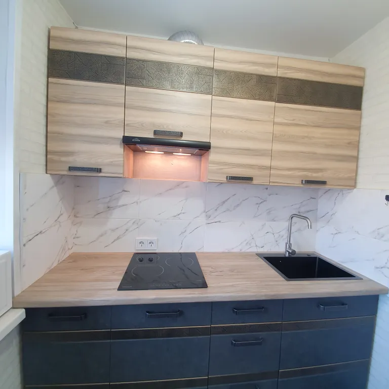 Уютная 2-комнатная квартира с раздельными спальнями в центре города