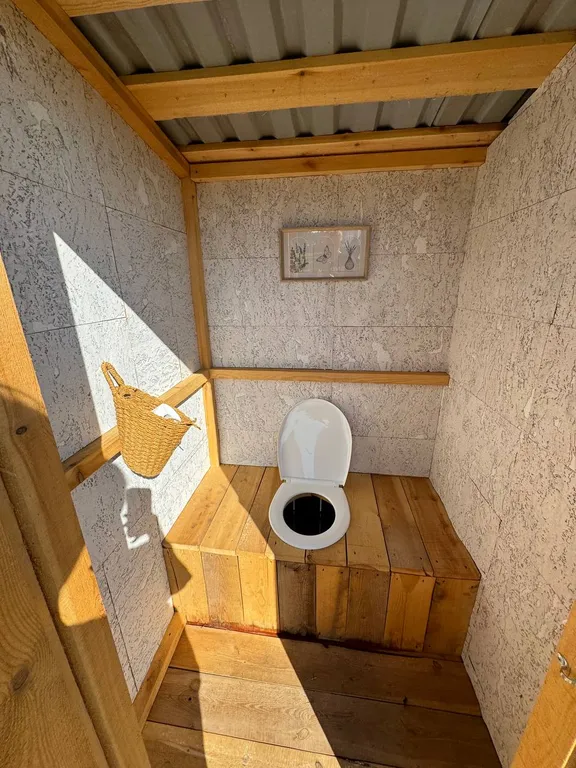 Летний четырехместный домик с верандой