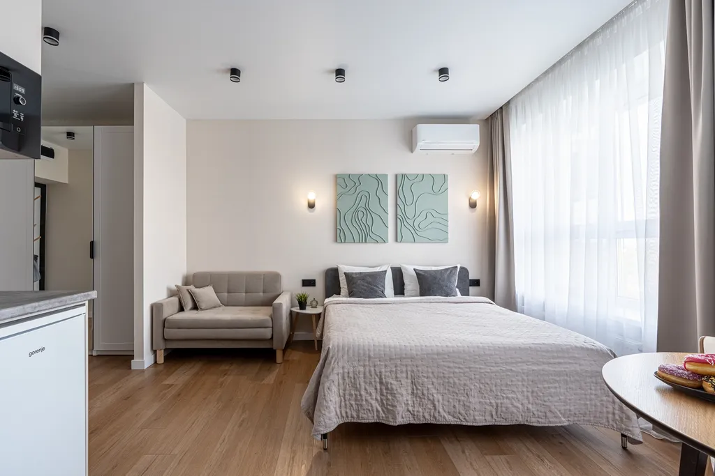 Студия с видом на озеро Кабан