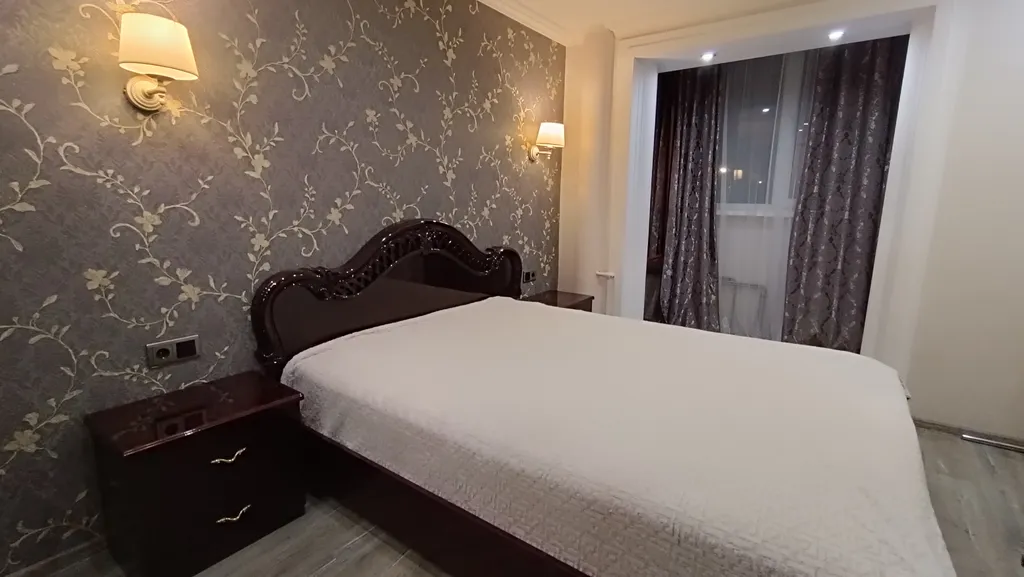 Квартира с двумя спальнями возле самого большого ТЦ города