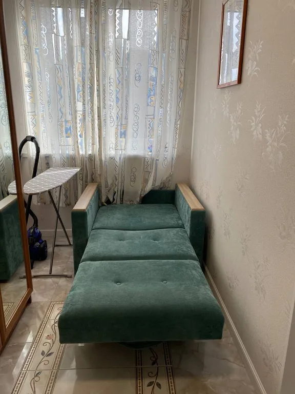 Светлая однокомнатная квартира в тихом районе Светлогорска.