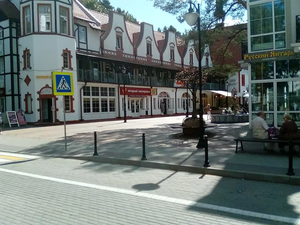 Квартира у моря, с видом на озеро и сосновый бор