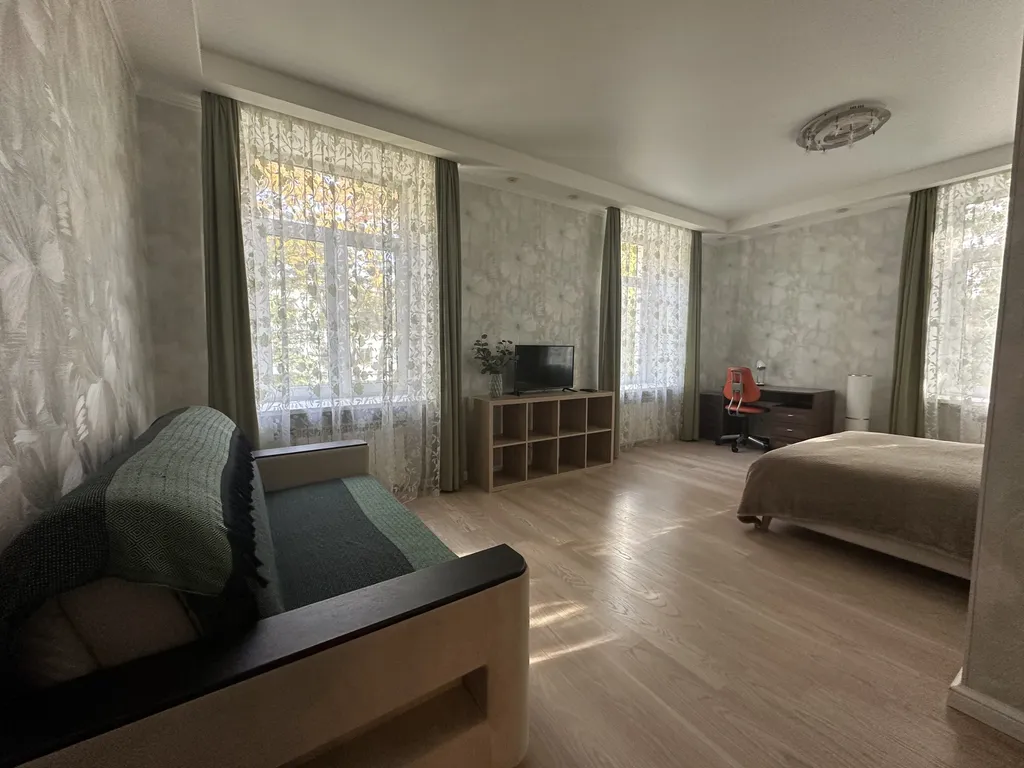 3-комнатная квартира с джакузи в центре Зеленогорска