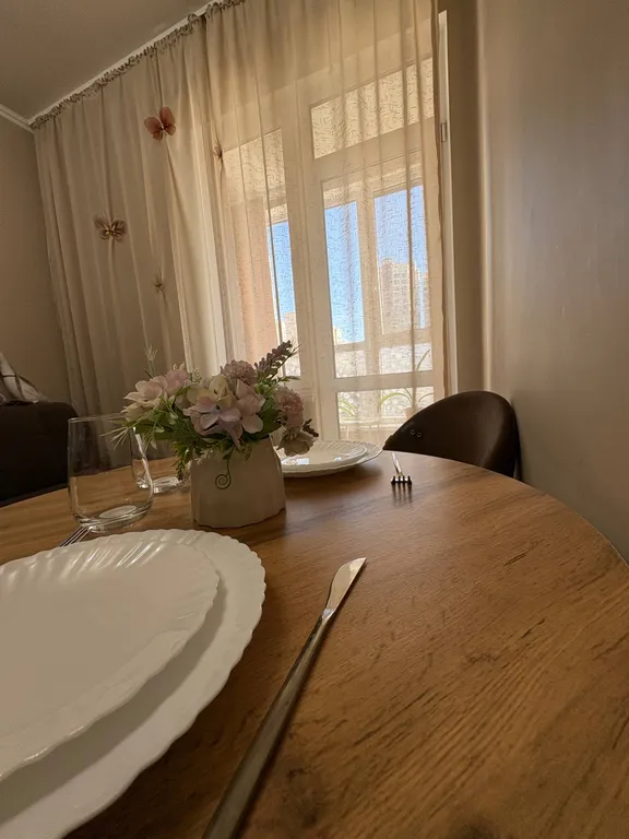 Квартира Современная, уютная квартира в лучшем районе города — Мирное