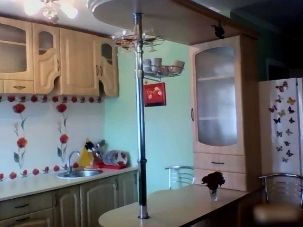 Уютная квартира с видом на море и потухший вулкан Кара-Даг — аренда посуточно в Орджоникидзе