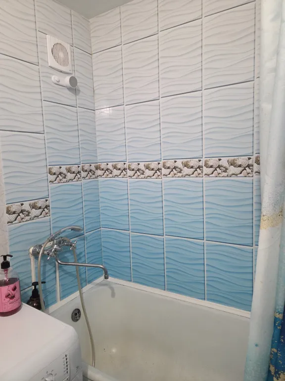 Двухкомнатная квартира рядом с парком Монрепо