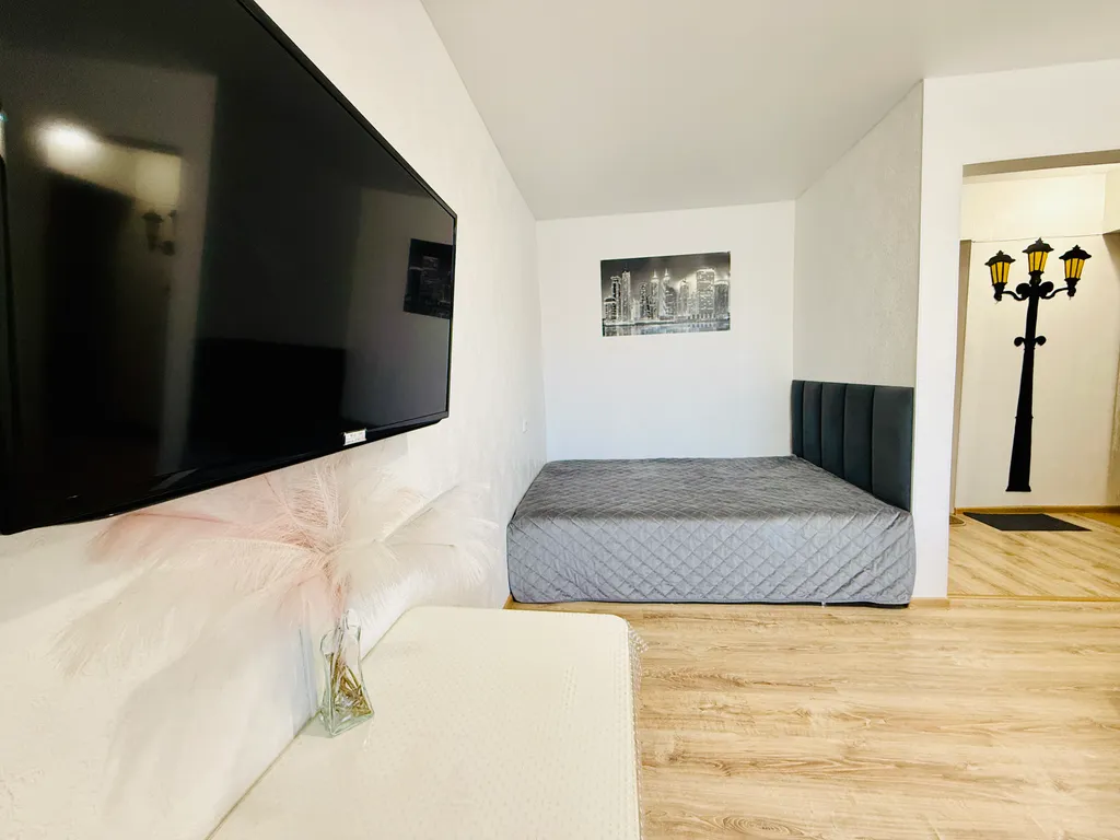 Квартира с красивым видом в центре в районе жд и автовокзала