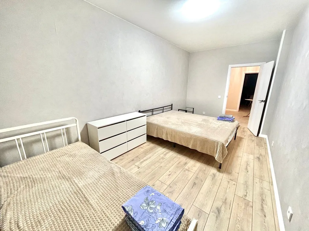 Видовая просторная квартира в новостройке в центре