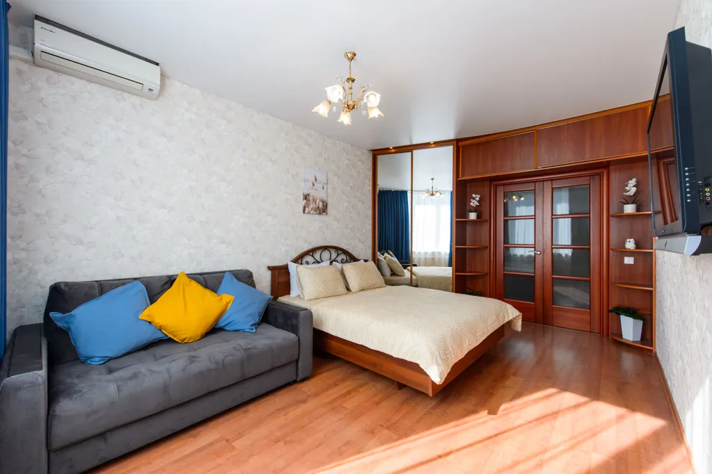 Квартира Квартира рядом с главными событиями и достопримечательностями города. — Екатеринбург