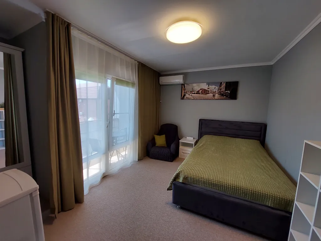 Квартира Семейный на 3м. этаже . — аренда посуточно в Дивноморское