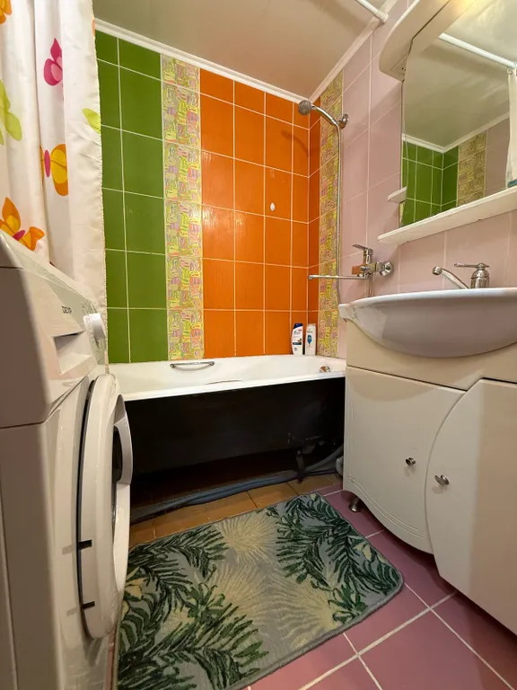 Уютная двухкомнатная квартира на улице героя России Ильфата Закирова