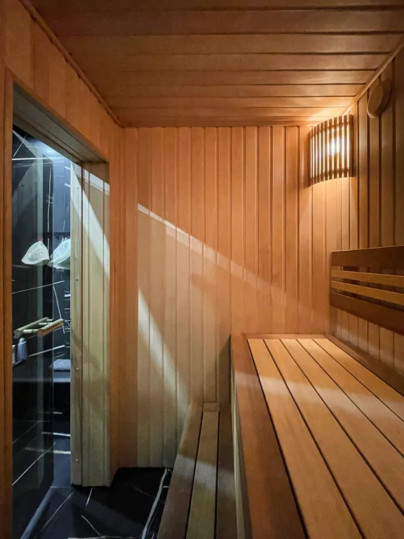 6-комнатный Дом