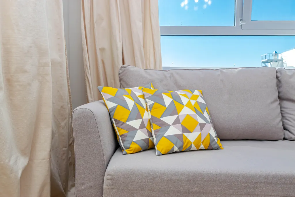 Шикарная квартира у Столицы с панорамным видом