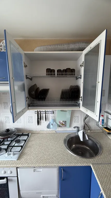 Квартира в живописном районе города.
Есть все отчётные документы.