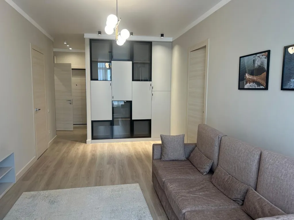 Двухкомнатная квартира с видом на море