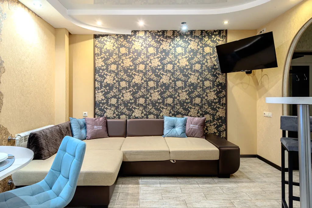 В тихом районе с удобной кроватью, гостиничный сервис, бесконтактно