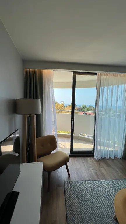 Шикарные апартаменты с видом на море