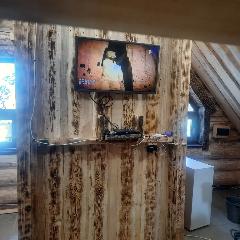 Коттедж Дом-шалаш в русском стиле — Кытлым