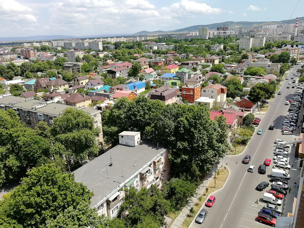 Квартира 90 кв.м с панорамным видом на город на 15 этаже