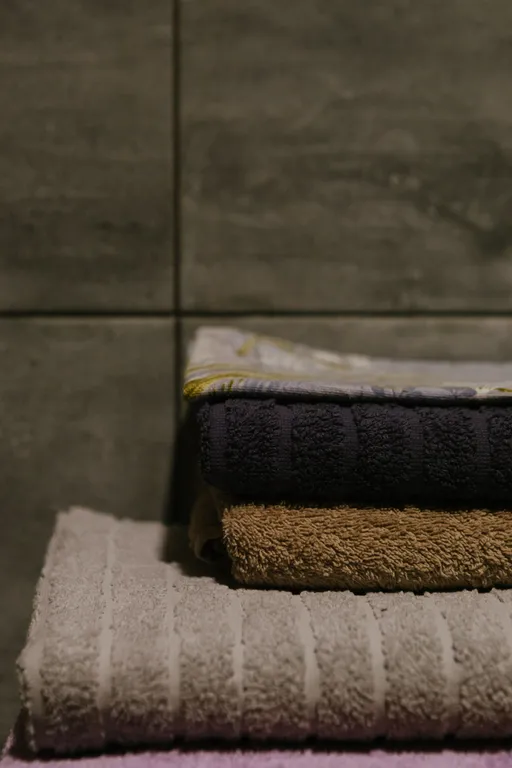 Домик в лесу вблизи от города в стиле A-frame