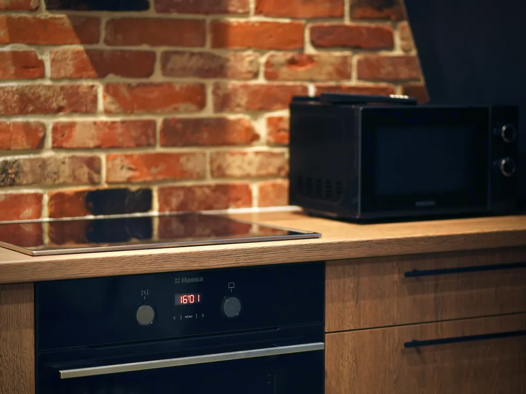 Дизайнерская евродвушка у канта на набережной