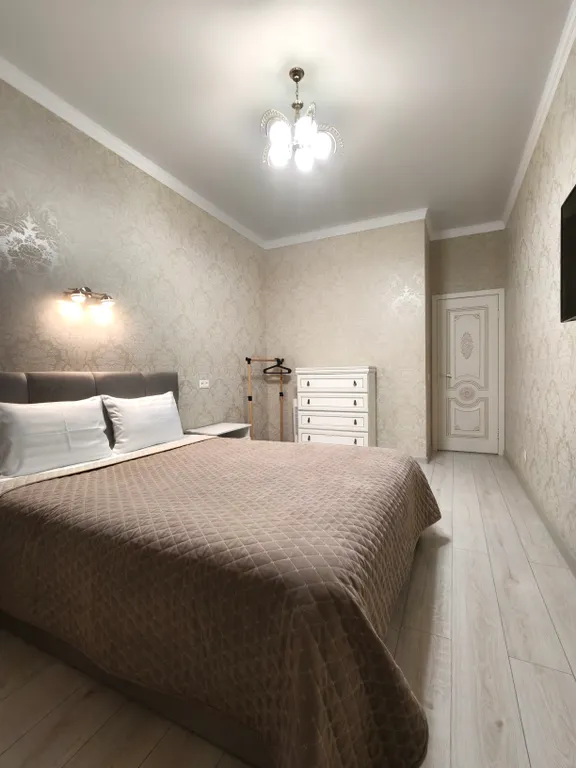 Квартира 2-комнатная Квартира — Калининград