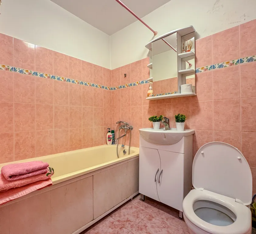 Апартаменты рядом с ДК Авангард