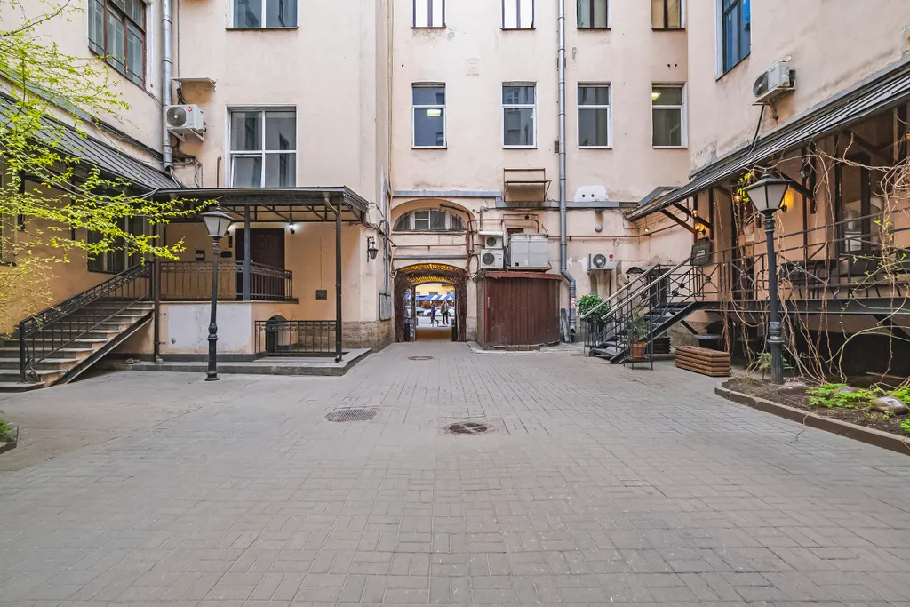 Квартира Квартира в доме Строгановых. — Санкт-Петербург